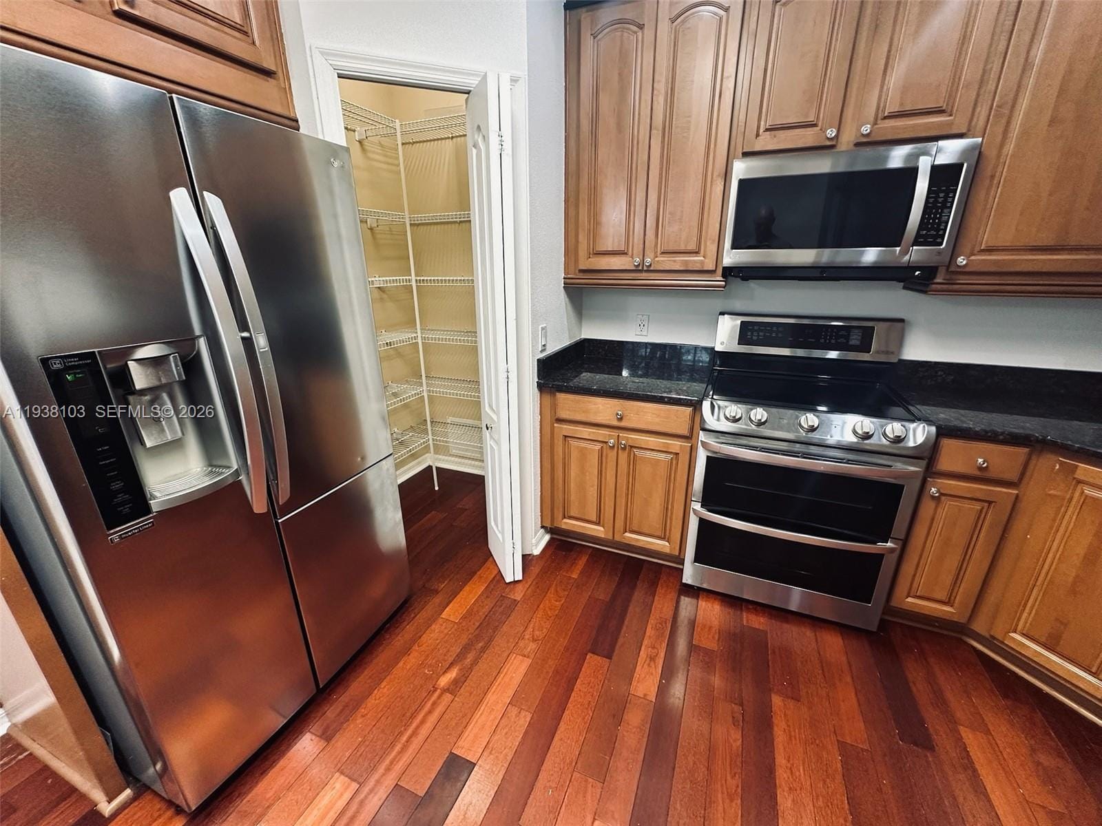 3125 Stonewater Drive 3125 — photo 11