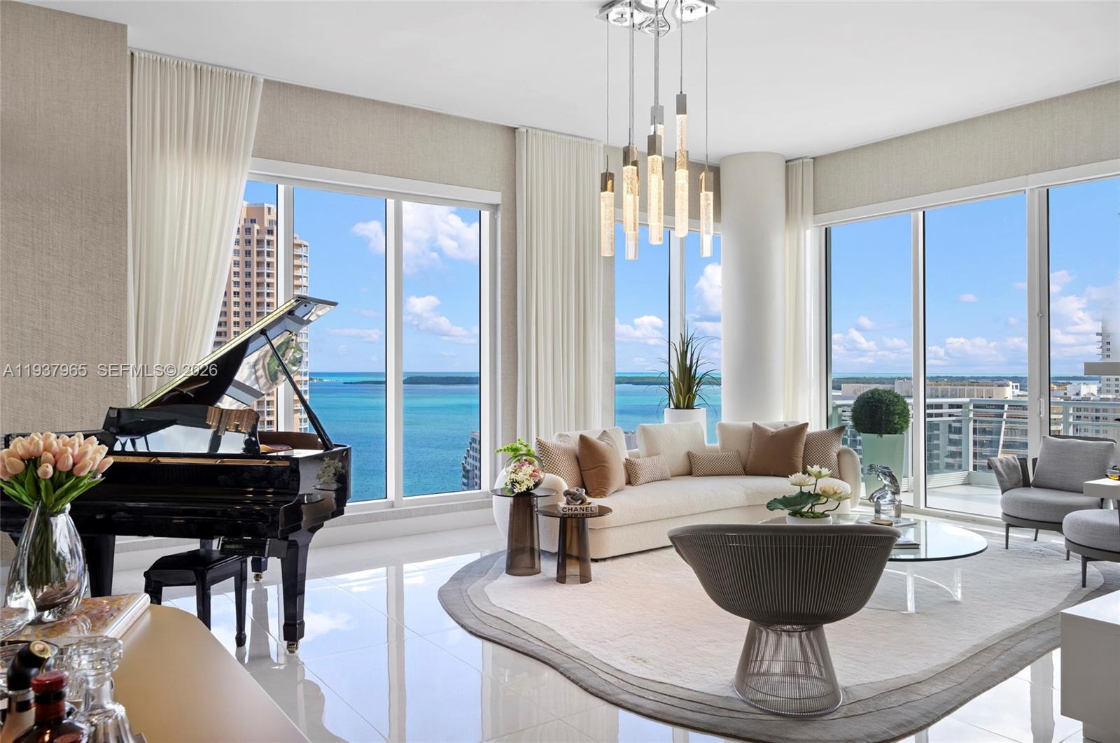 900 Brickell Key Boulevard 2004, Miami, FL 33131, Miami