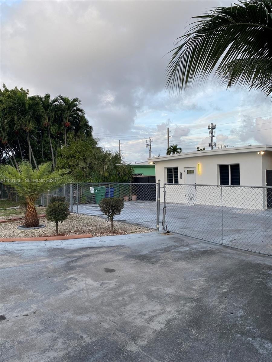 10529 NW 37th Avenue, Miami, FL 33147 photo 21