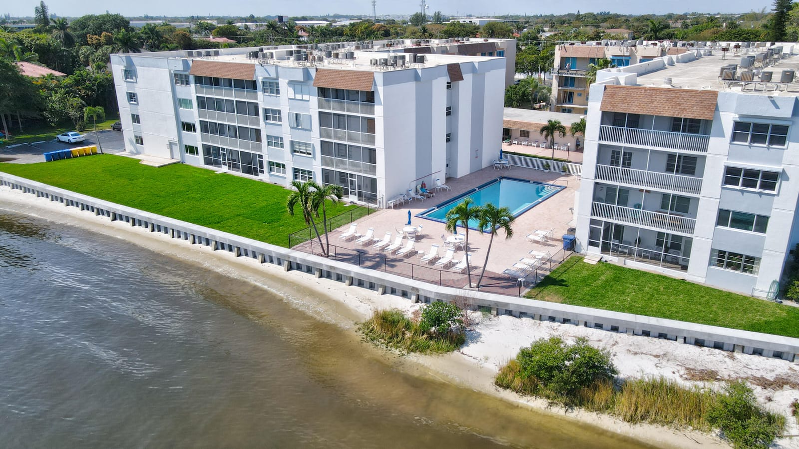 1502 S Lakeside Drive 118, Lake Worth Beach, FL 33460 photo 14