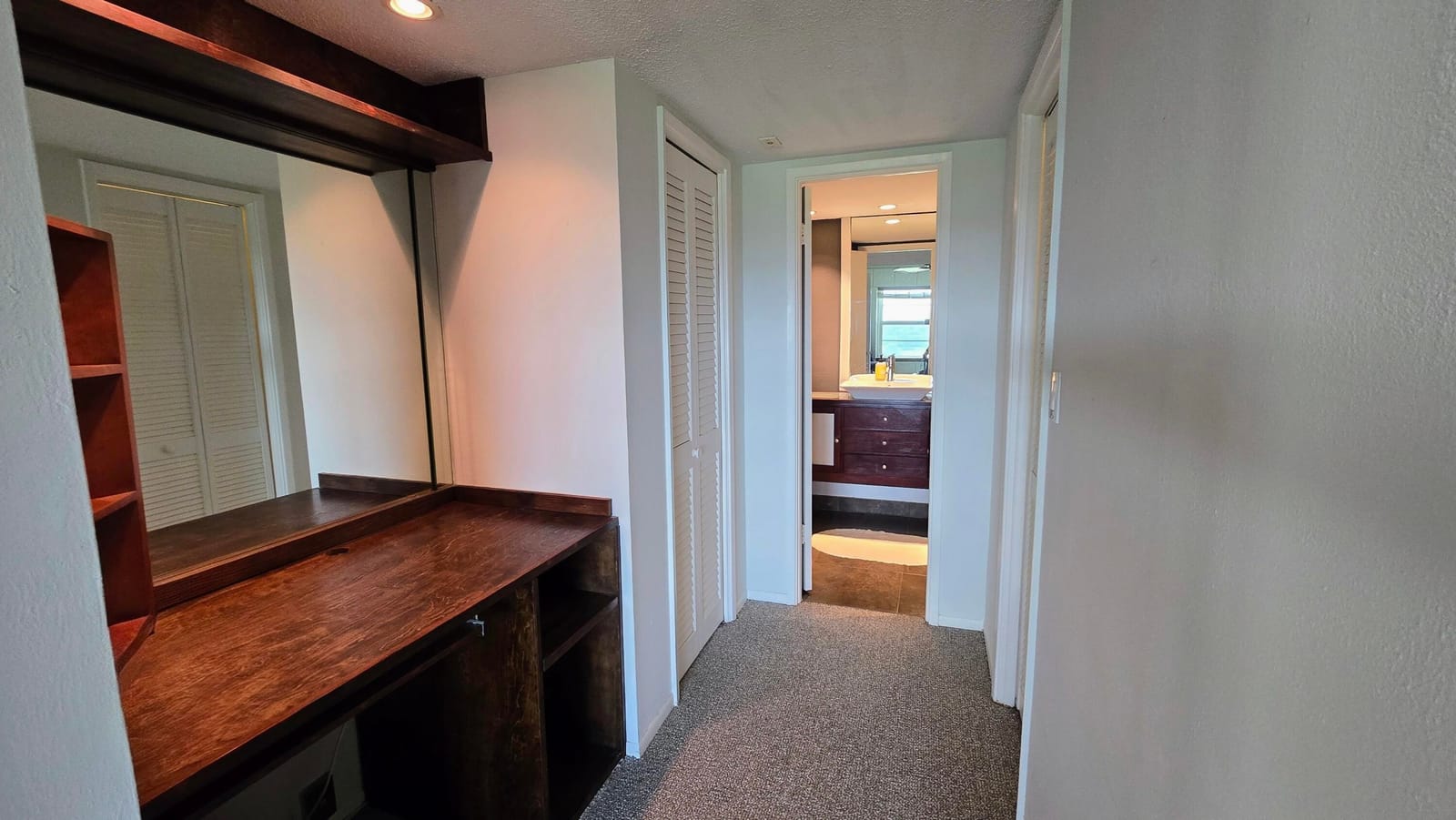 2950 N Palm Aire Drive 604 — photo 11