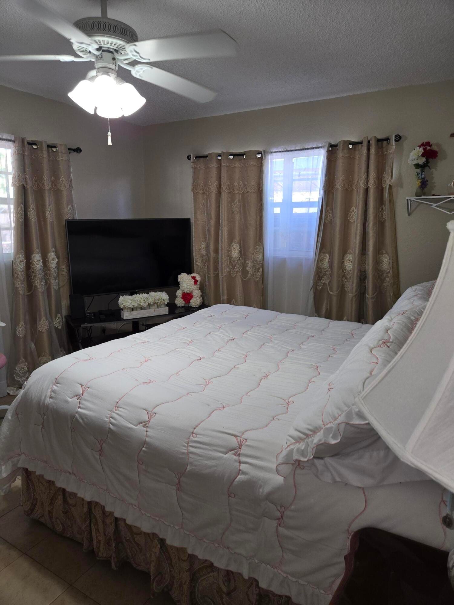 2396 Daphne Drive — photo 8