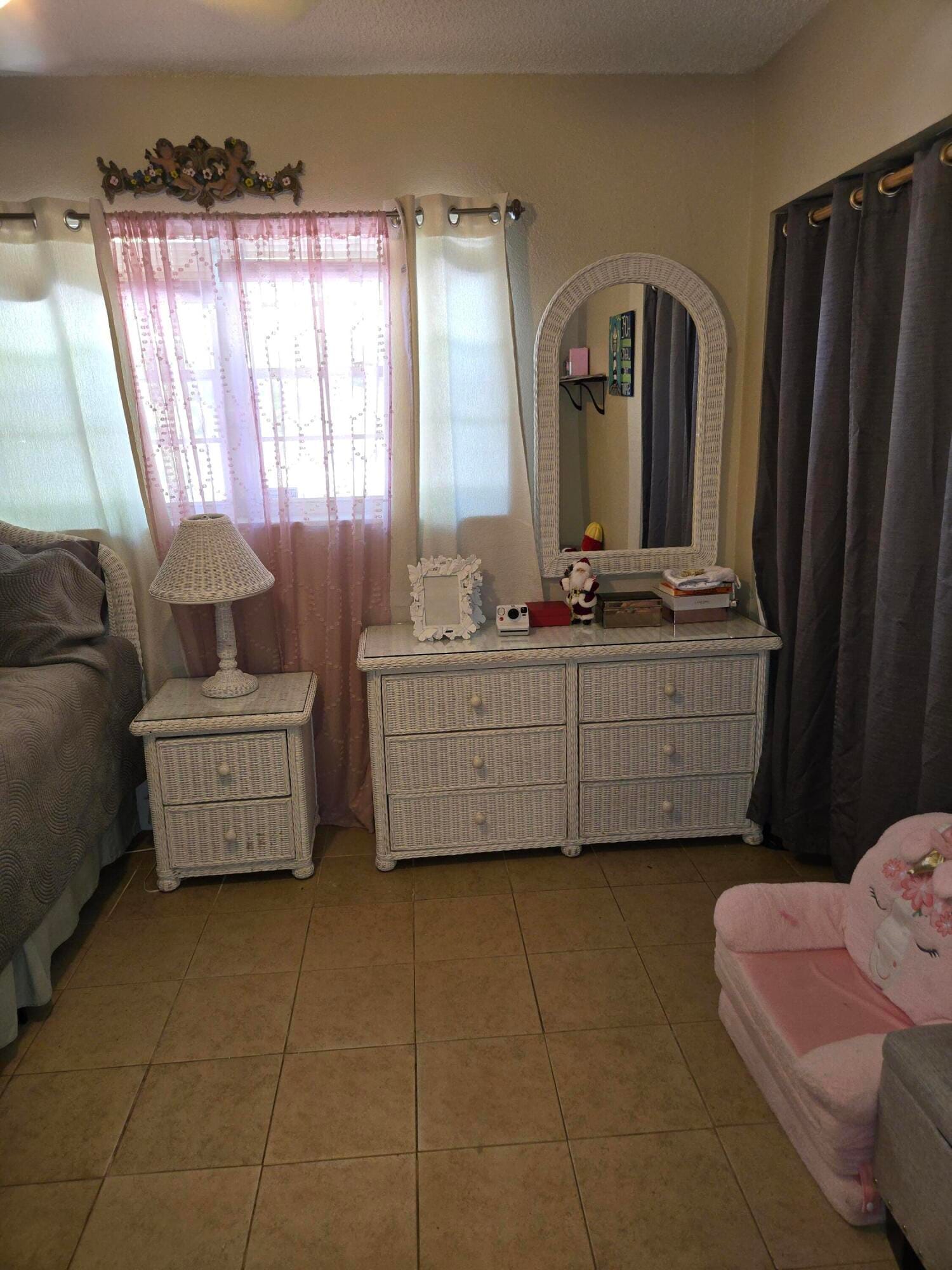 2396 Daphne Drive — photo 10