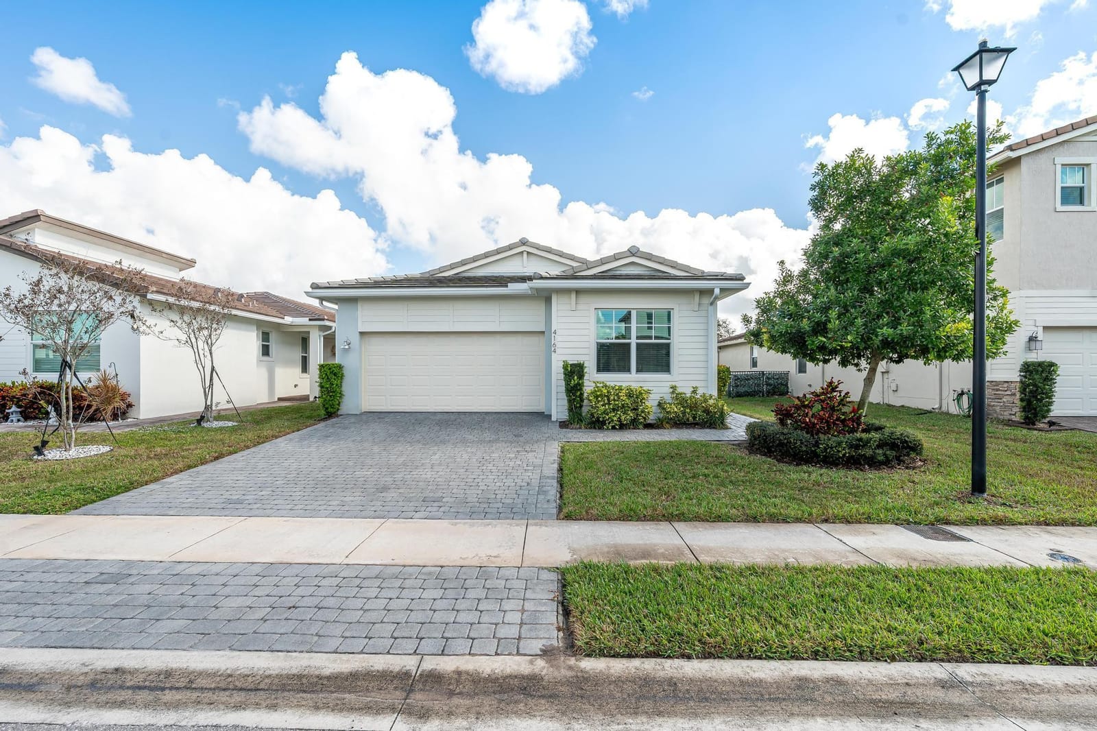 4164 Rosa Drive — photo 12