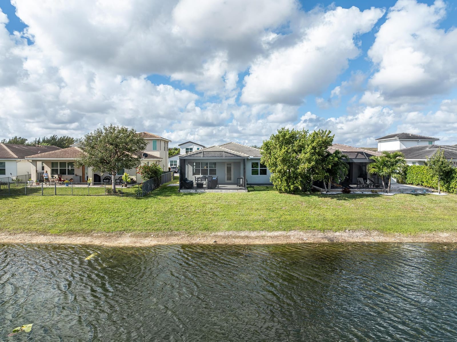 4164 Rosa Drive — photo 4