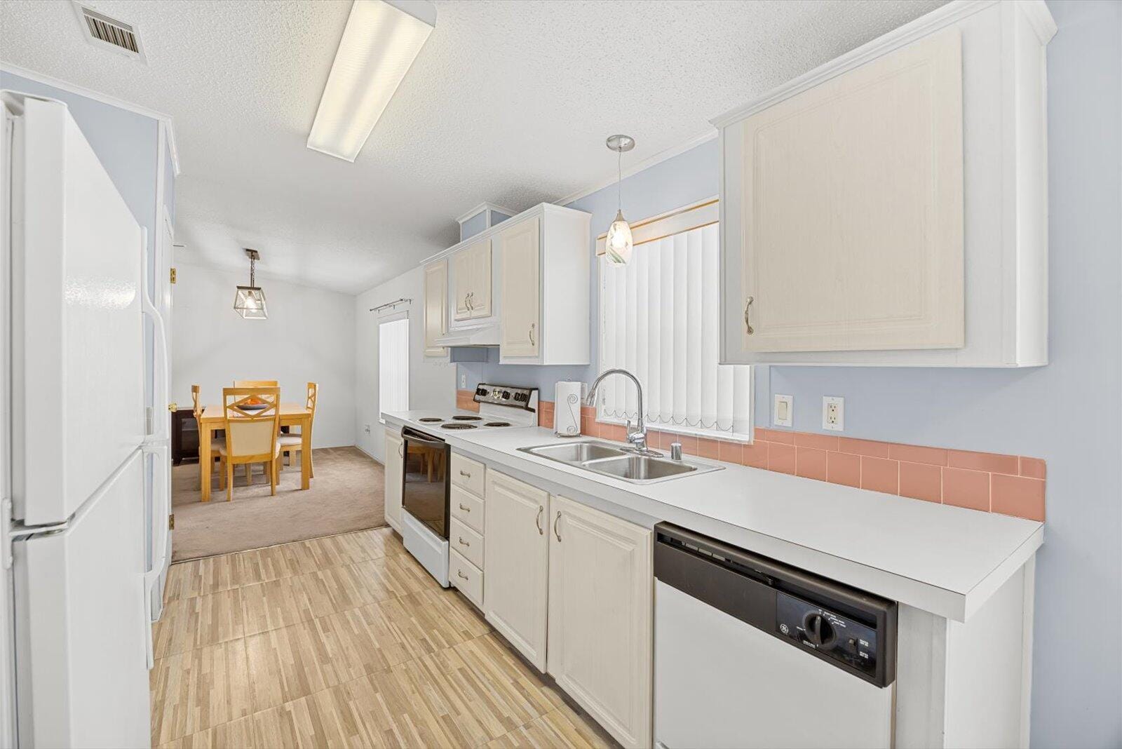 3805 Doral Court — photo 12