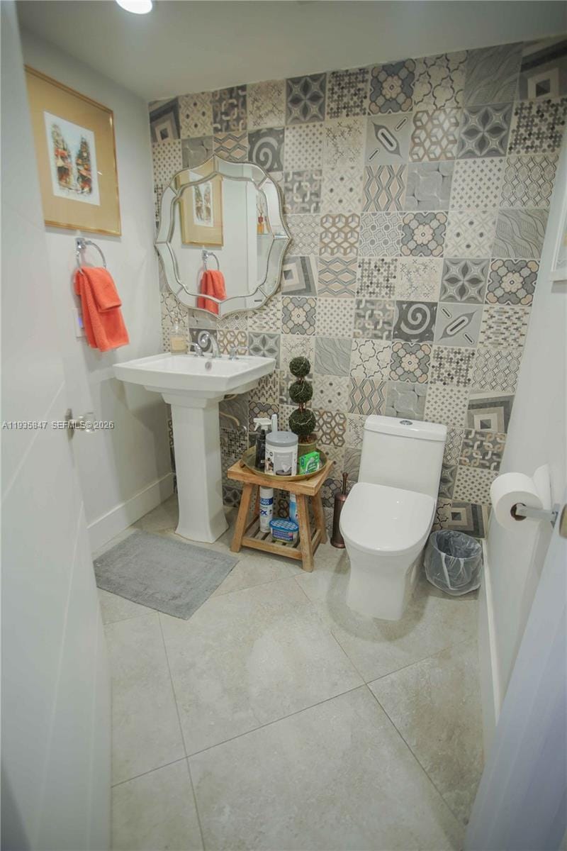 5880 Collins Avenue 302, Miami Beach, FL 33140 photo 14