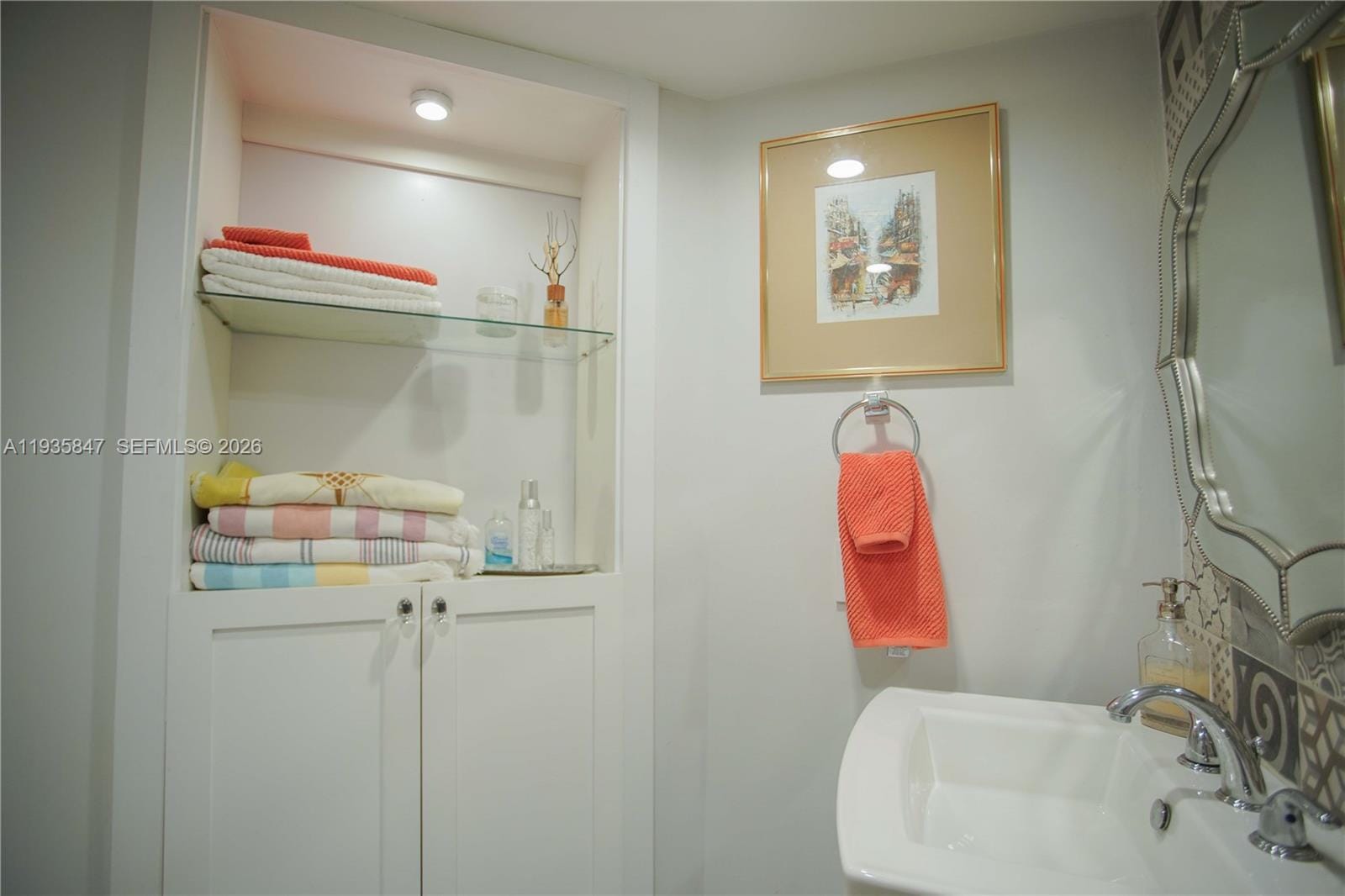 5880 Collins Avenue 302, Miami Beach, FL 33140 photo 15