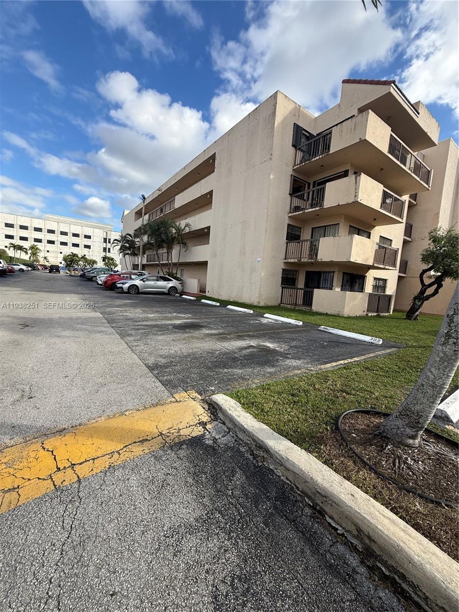 995 SW 84th Avenue 304, Miami, FL 33144 photo 14
