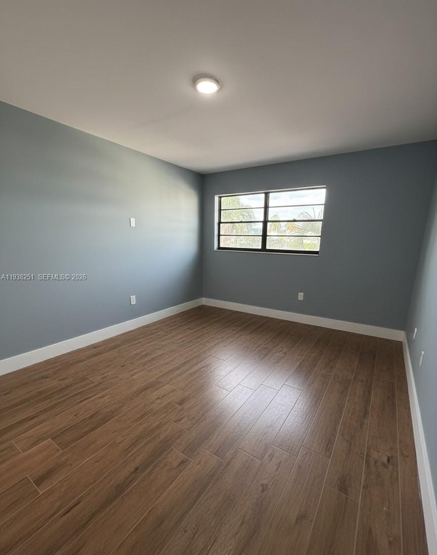 995 SW 84th Avenue 304 — photo 6