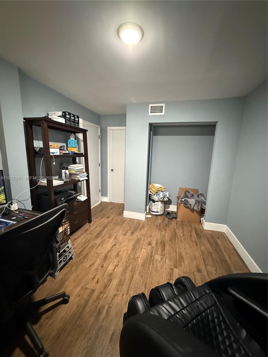 995 SW 84th Avenue 304 — photo 10