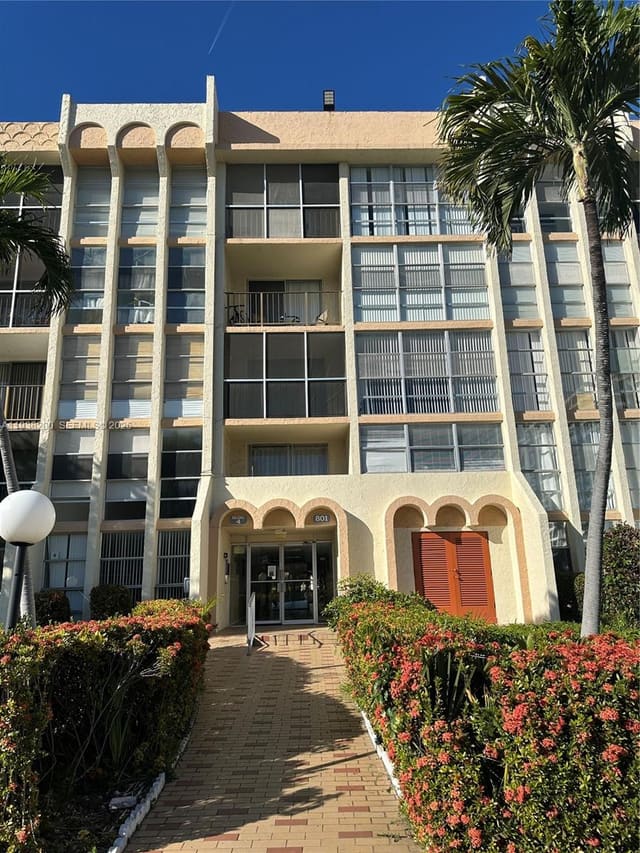 801 Three Islands Boulevard 102, Hallandale Beach, FL 33009