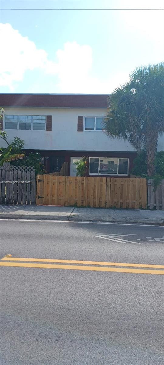 1570 NE 151 Street 102, sold in The Lofts Town Villas, Miami, FL
