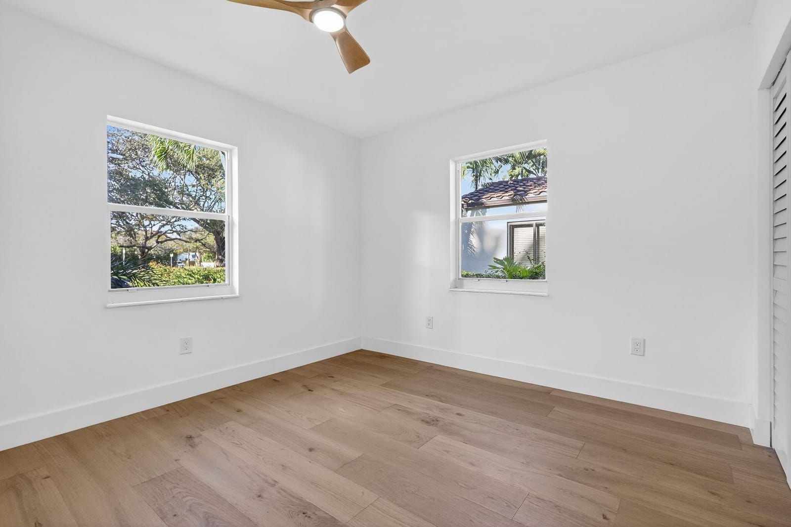 631 Curtiss Parkway, Miami Springs, FL 33166 photo 28