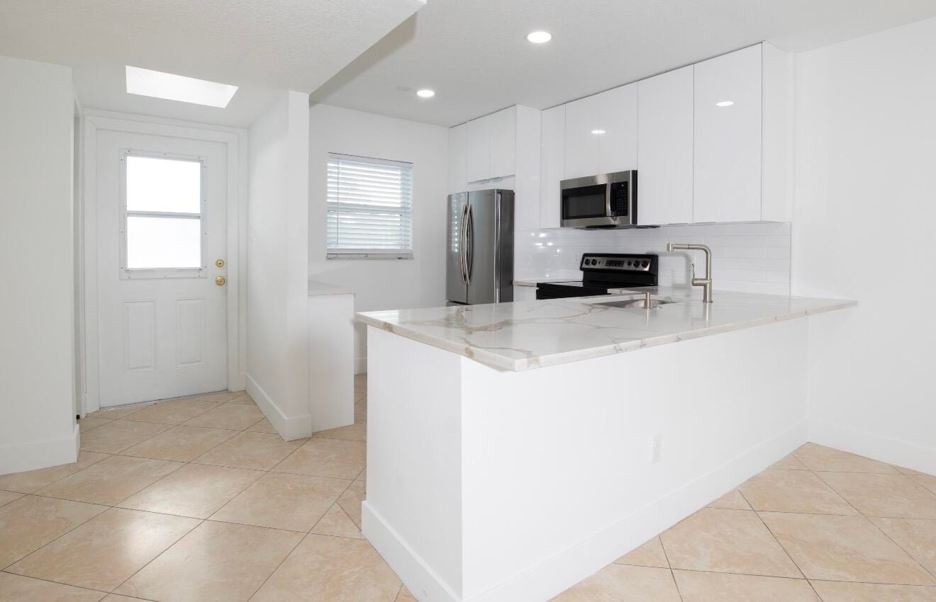 2600 Fiore Way 2110, Delray Beach, FL 33445 photo 2