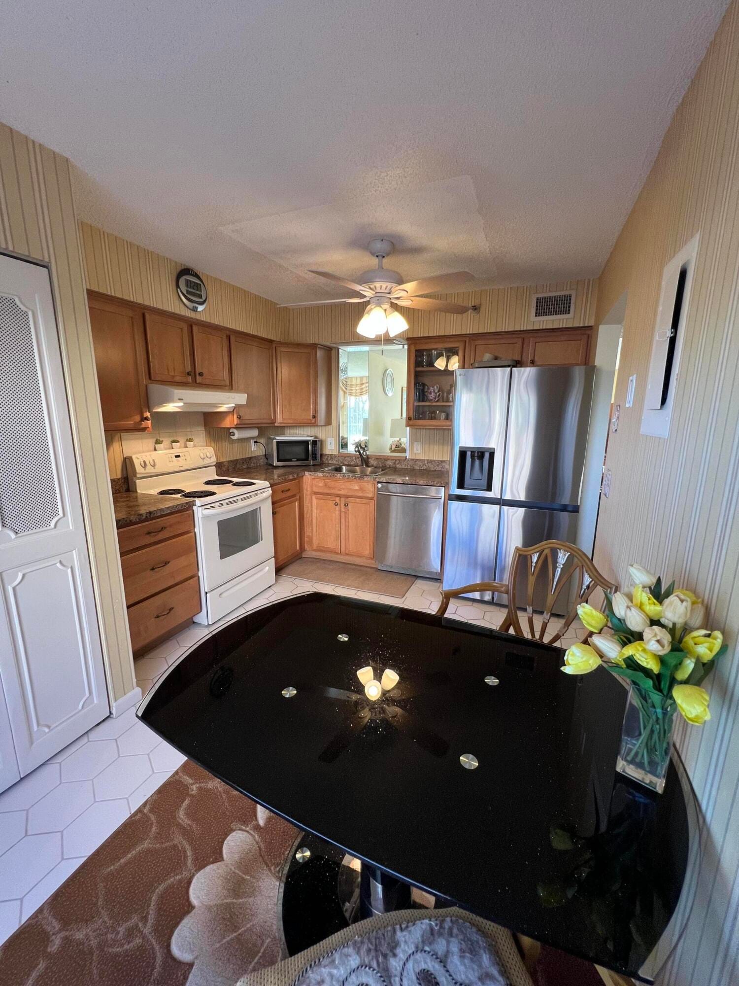 14575 Bonaire Boulevard 208, Delray Beach, FL 33446 photo 23