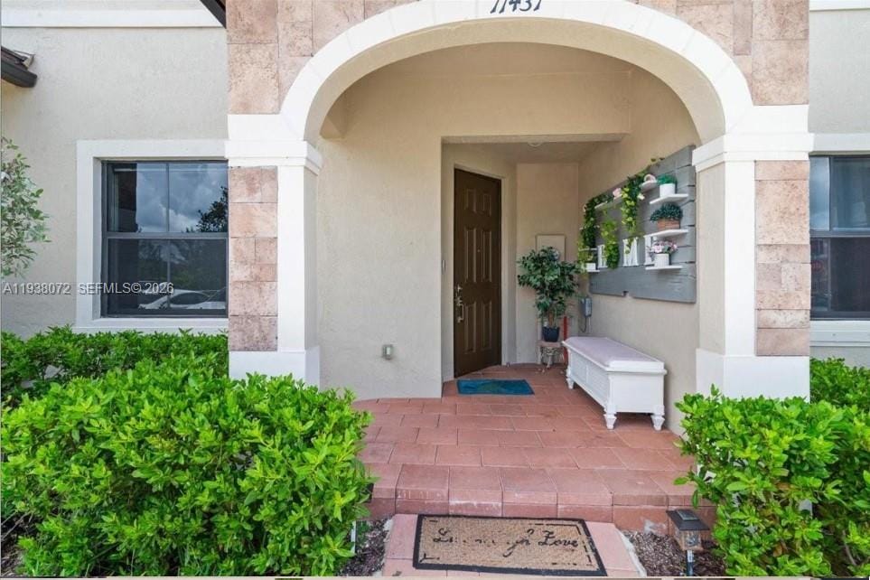 11431 W 32nd Lane, Hialeah, FL 33018 photo 2