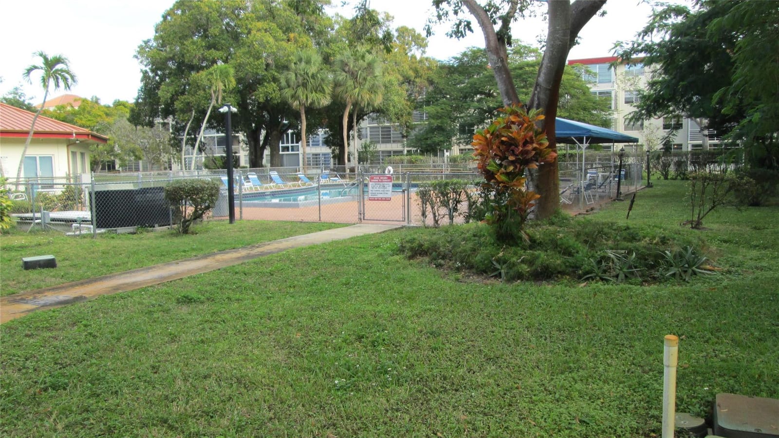 3001 NW 48th Avenue 237, Lauderdale Lakes, FL 33313 photo 17