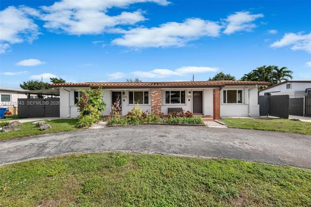 1035-1037 SW 76th Avenue, sold in Miami Gateway Revised, Miami, FL