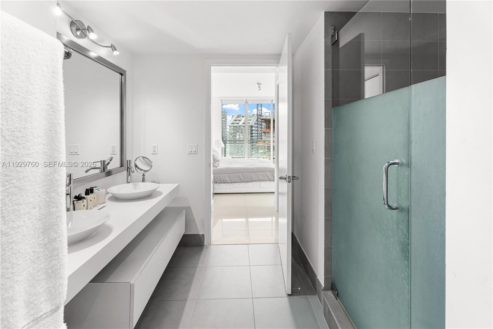 92 SW 3rd Street 4704, Miami, FL 33130 photo 13