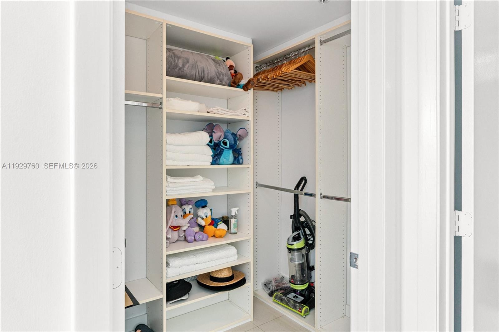 92 SW 3rd Street 4704, Miami, FL 33130 photo 16