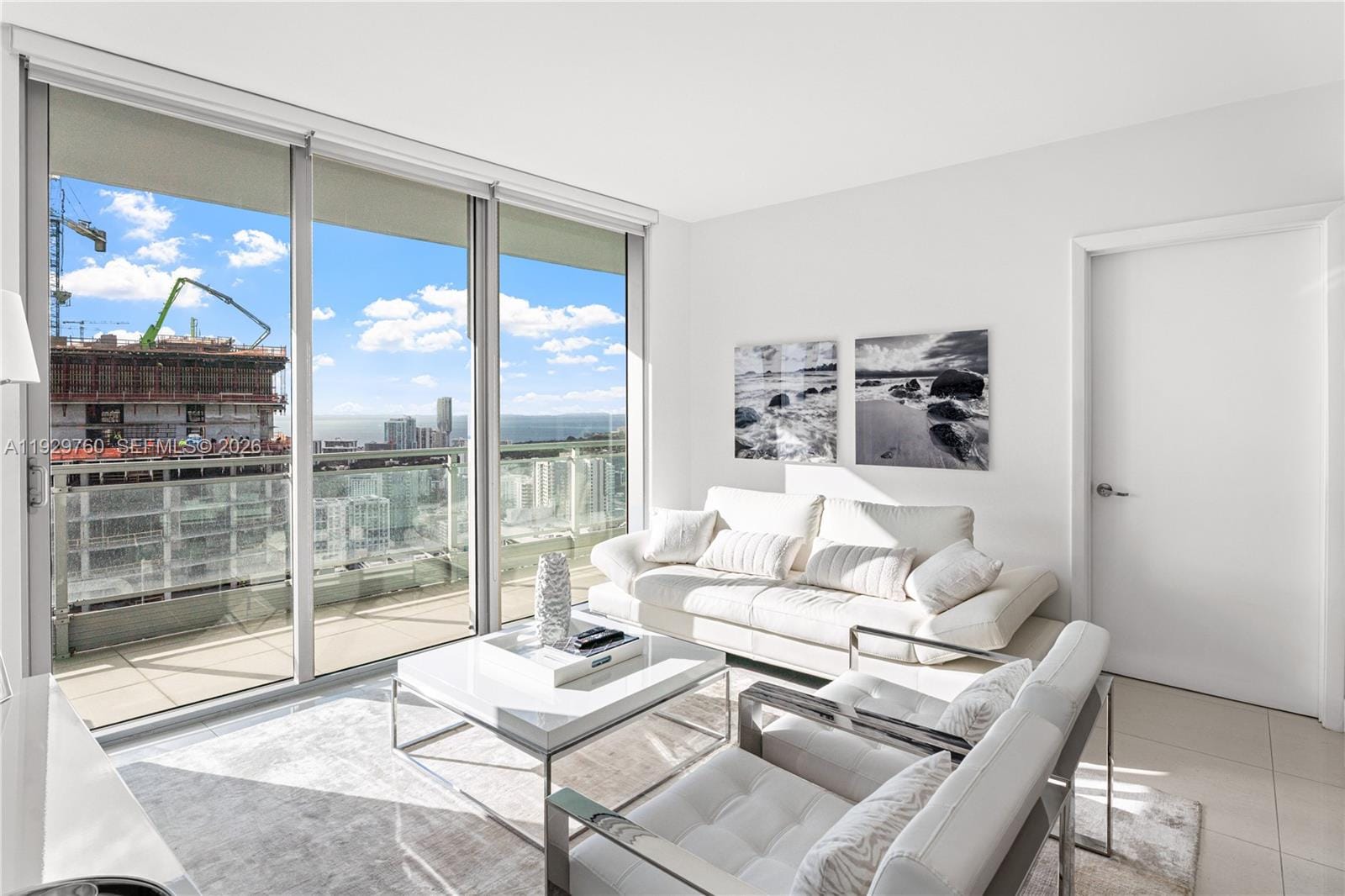 92 SW 3rd Street 4704, Miami, FL 33130 photo 18