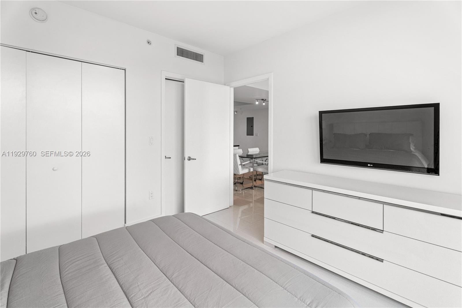 92 SW 3rd Street 4704, Miami, FL 33130 photo 20