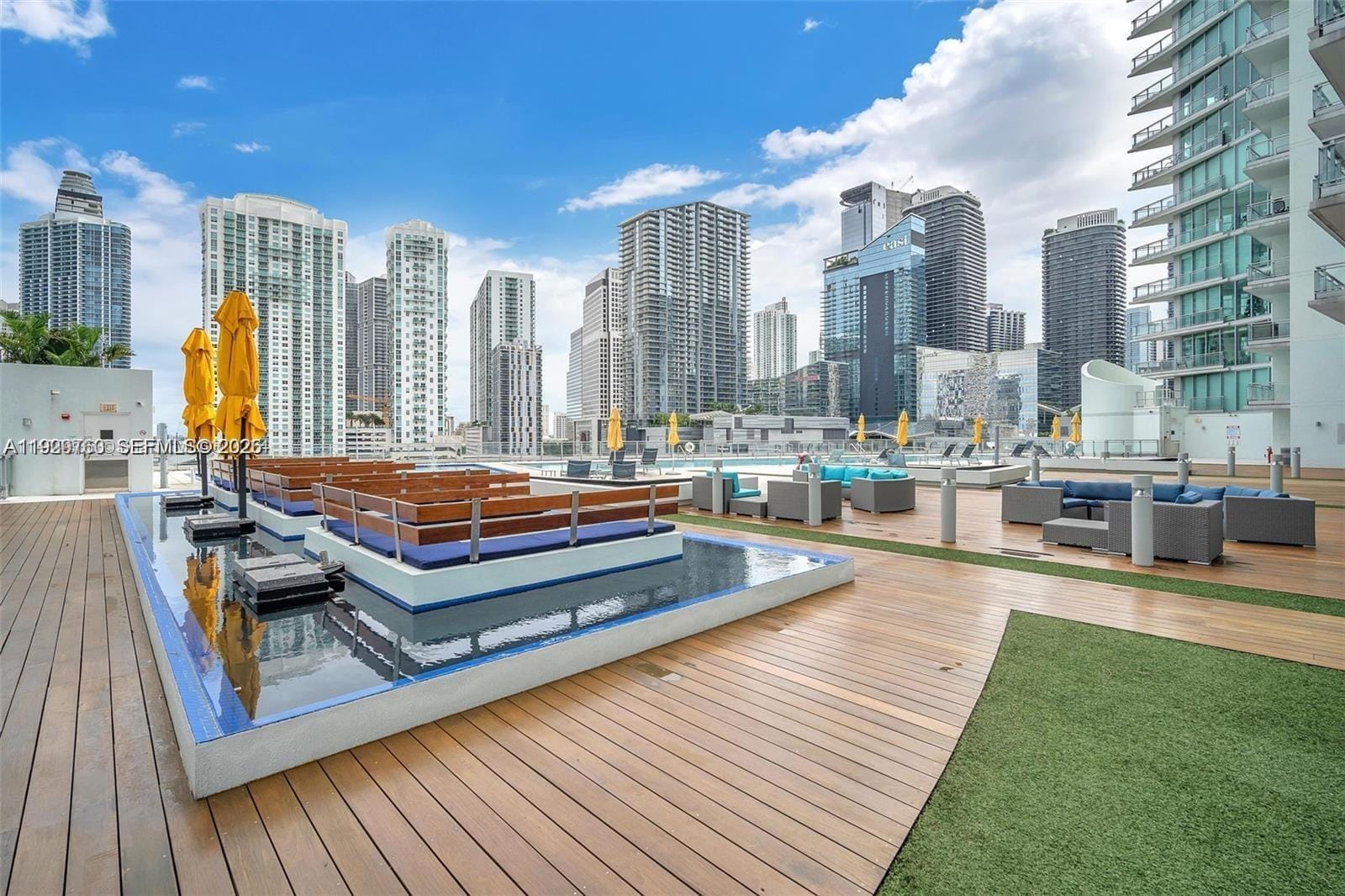92 SW 3rd Street 4704, Miami, FL 33130 photo 29