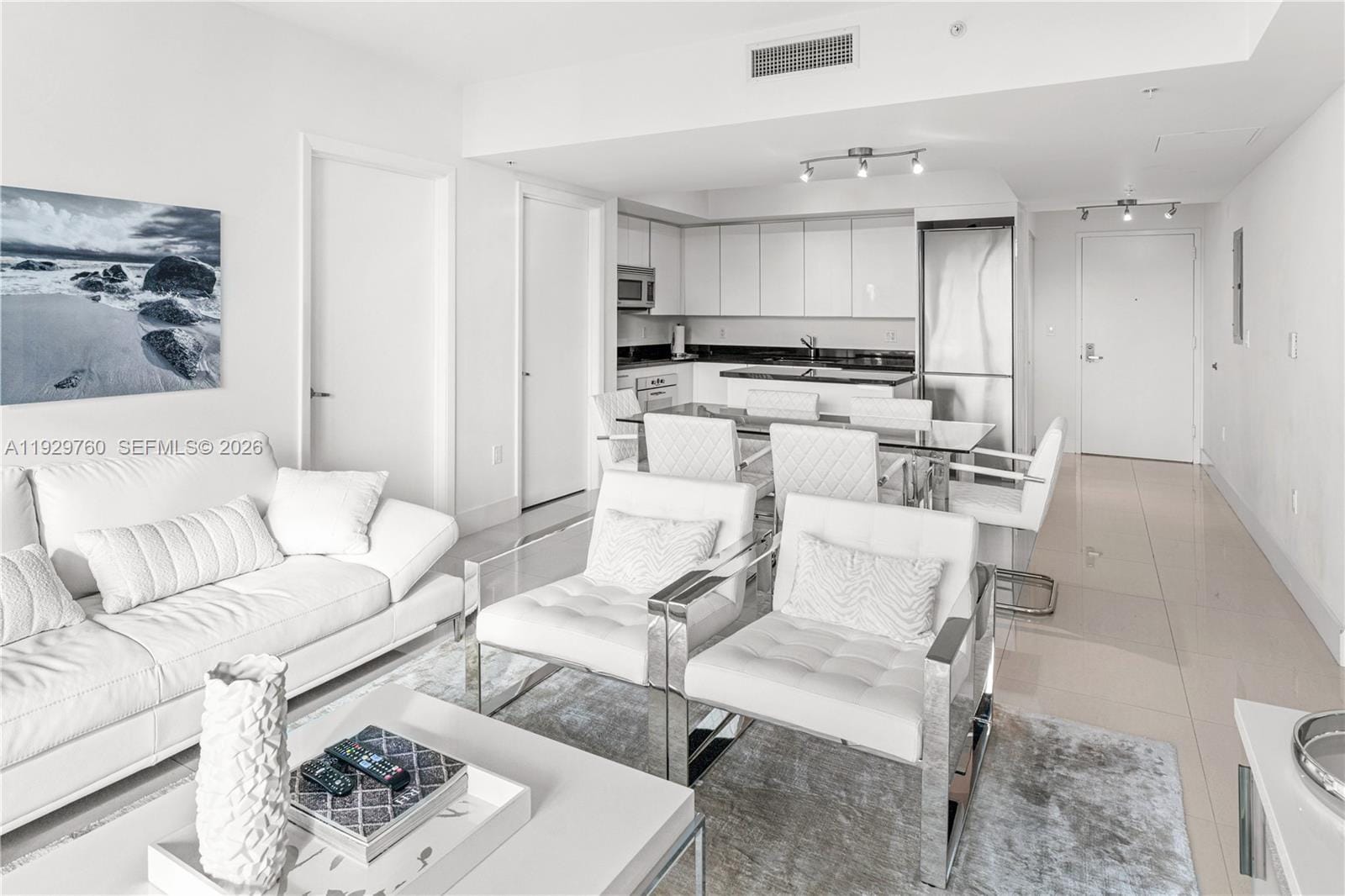 92 SW 3rd Street 4704, Miami, FL 33130 photo 6