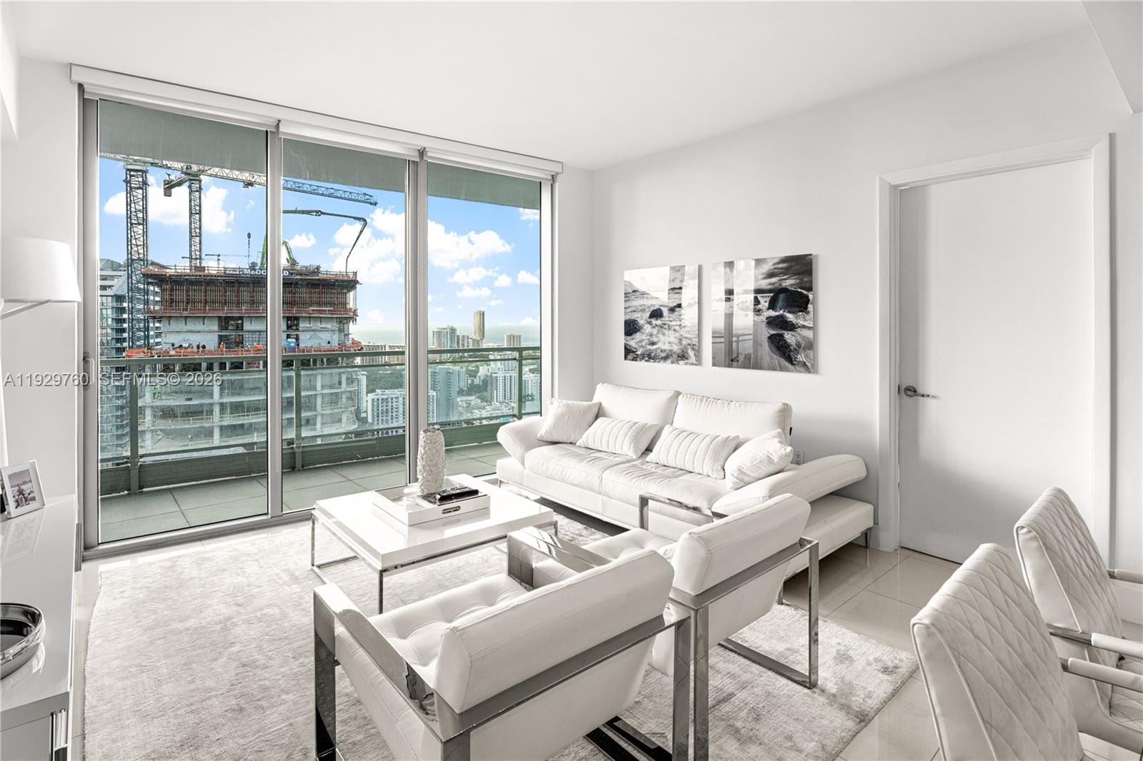 92 SW 3rd Street 4704, Miami, FL 33130 photo 7