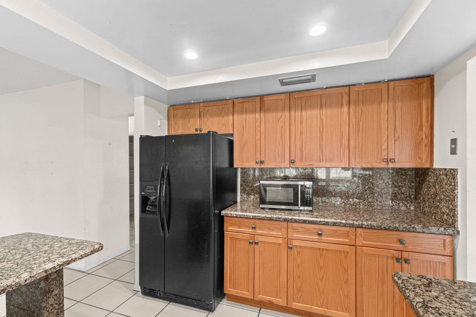 921 SW 11th Terrace — photo 5
