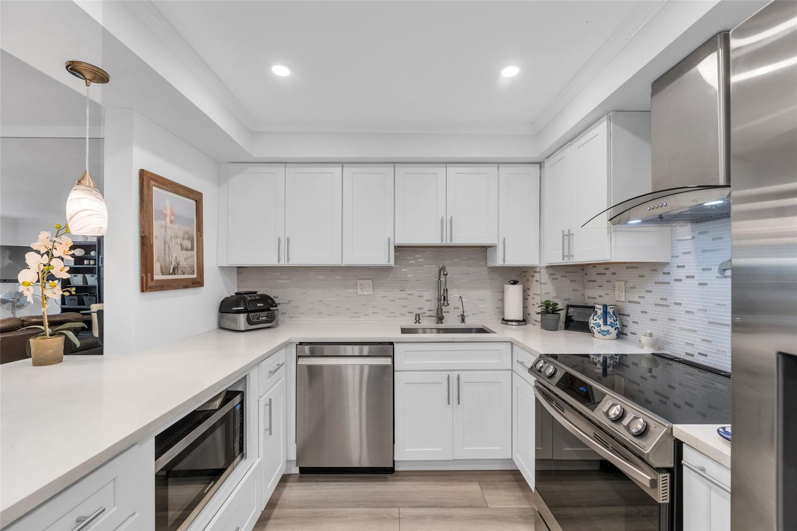 3750 Galt Ocean Drive 704 — photo 7