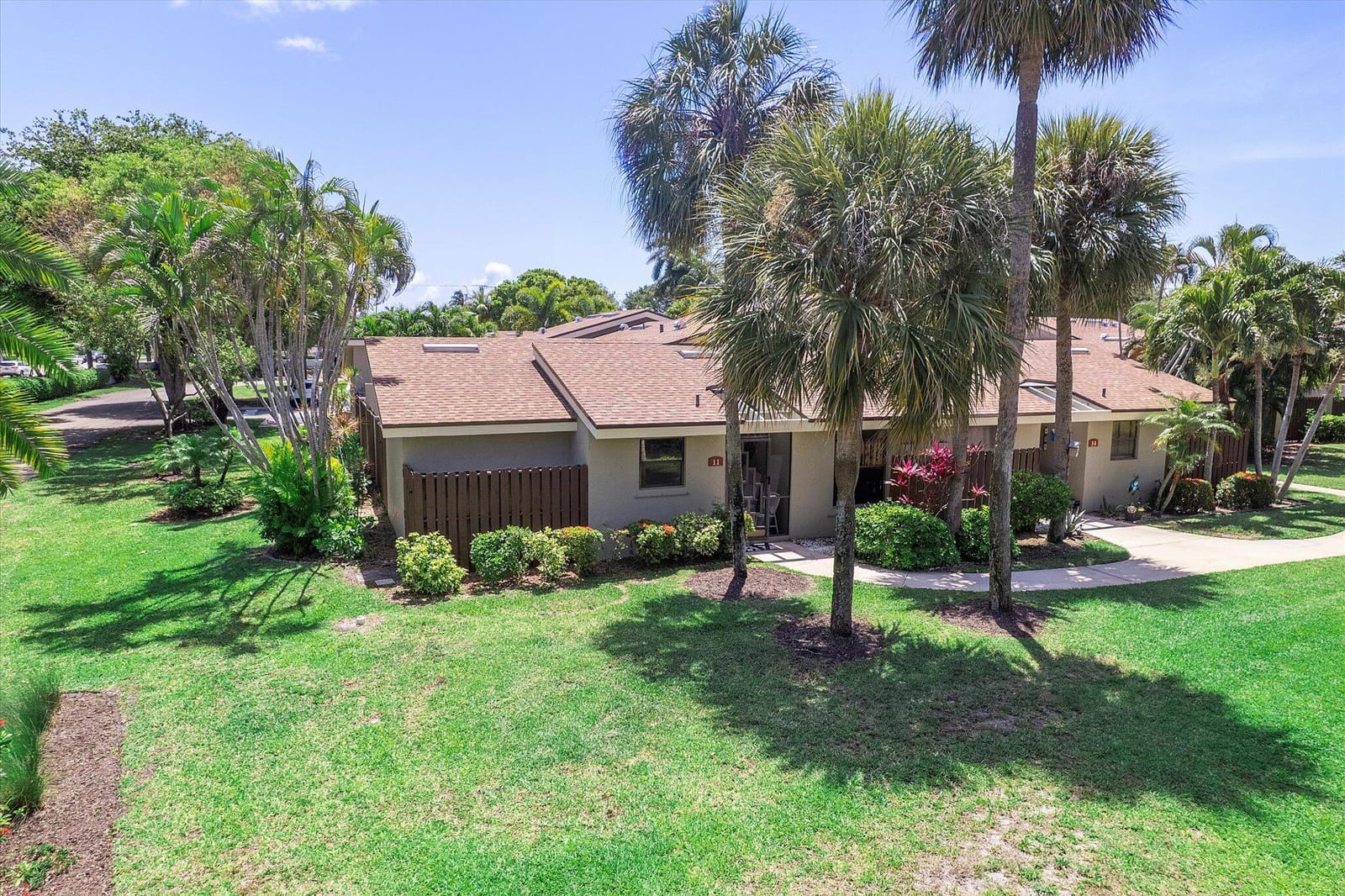 11 Meadows Drive, Boynton Beach, FL 33436 photo 24