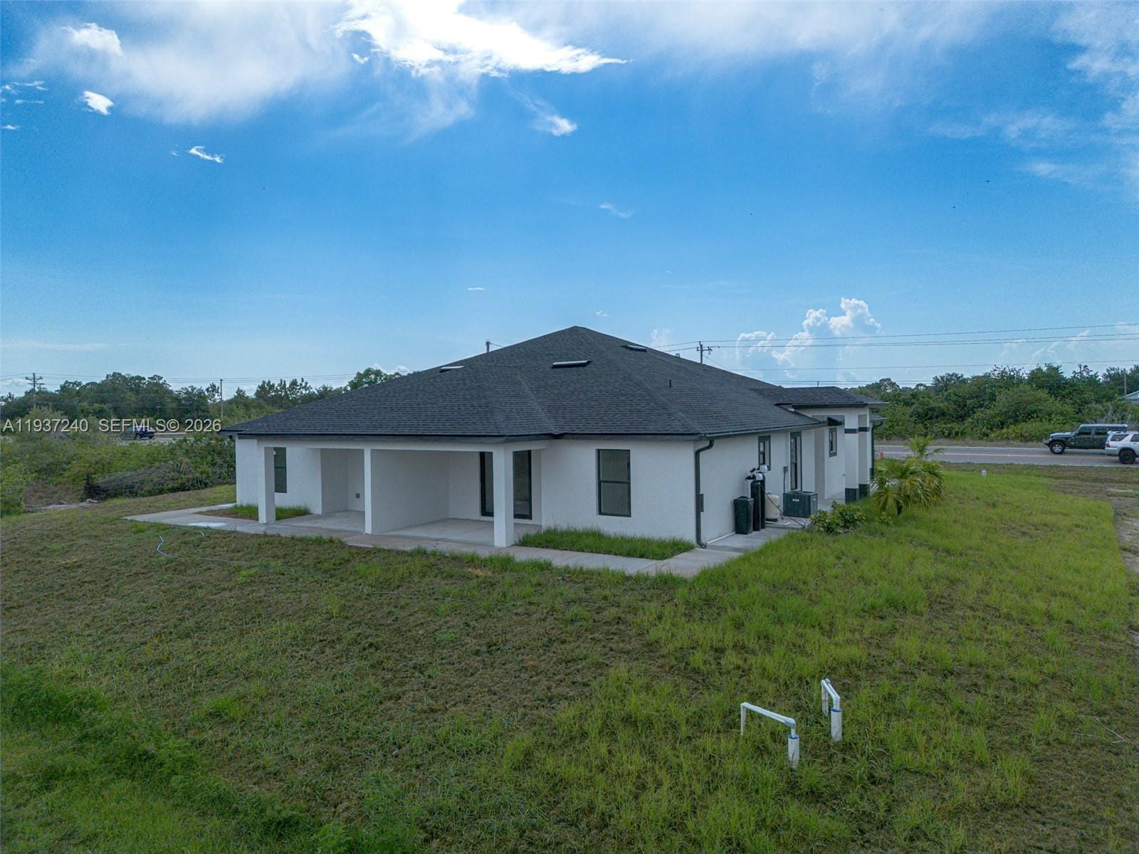 842 844 Alabama Road S — photo 2
