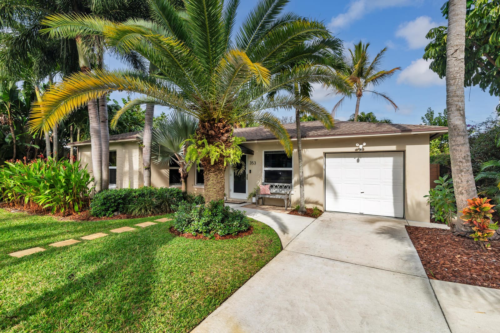 353 Orange Way, West Palm Beach, FL 33405 photo 15