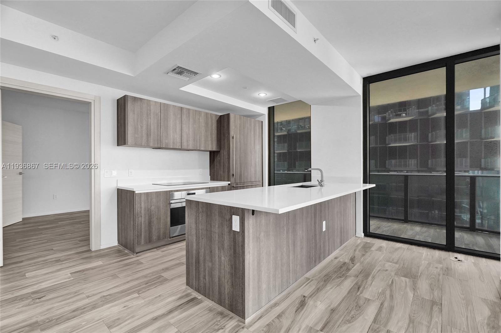 801 S Miami Avenue 2405, Miami, FL 33130 photo 14