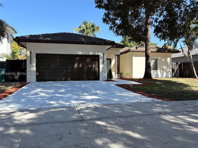 14961 SW 30th Terrace, sold in Don Elias Estates, Miami, FL