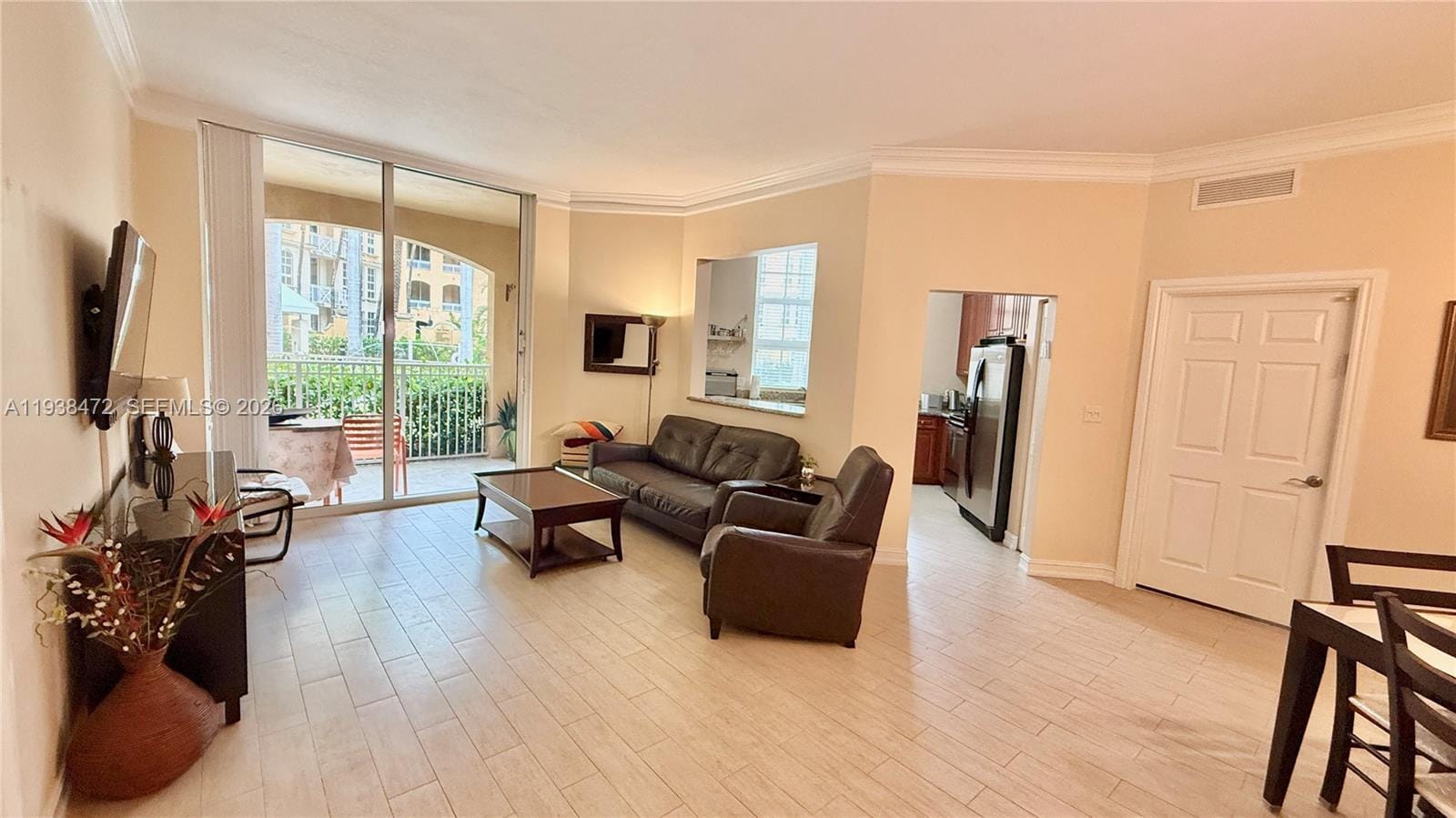 3001 NE 185th Street 112, Aventura, FL 33180 photo 2