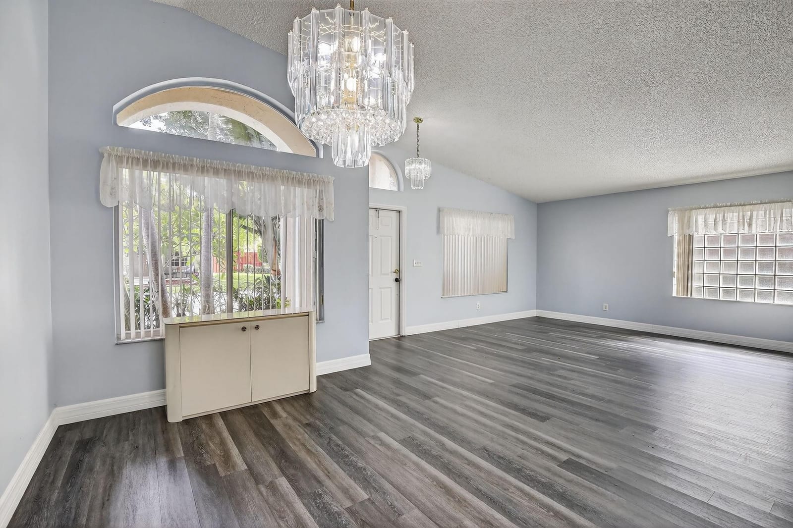 1601 SW 106th Terrace — photo 7