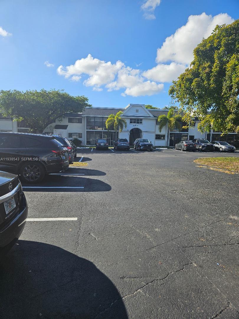 18755 NW 62nd Avenue 101, Hialeah, FL 33015, Hialeah