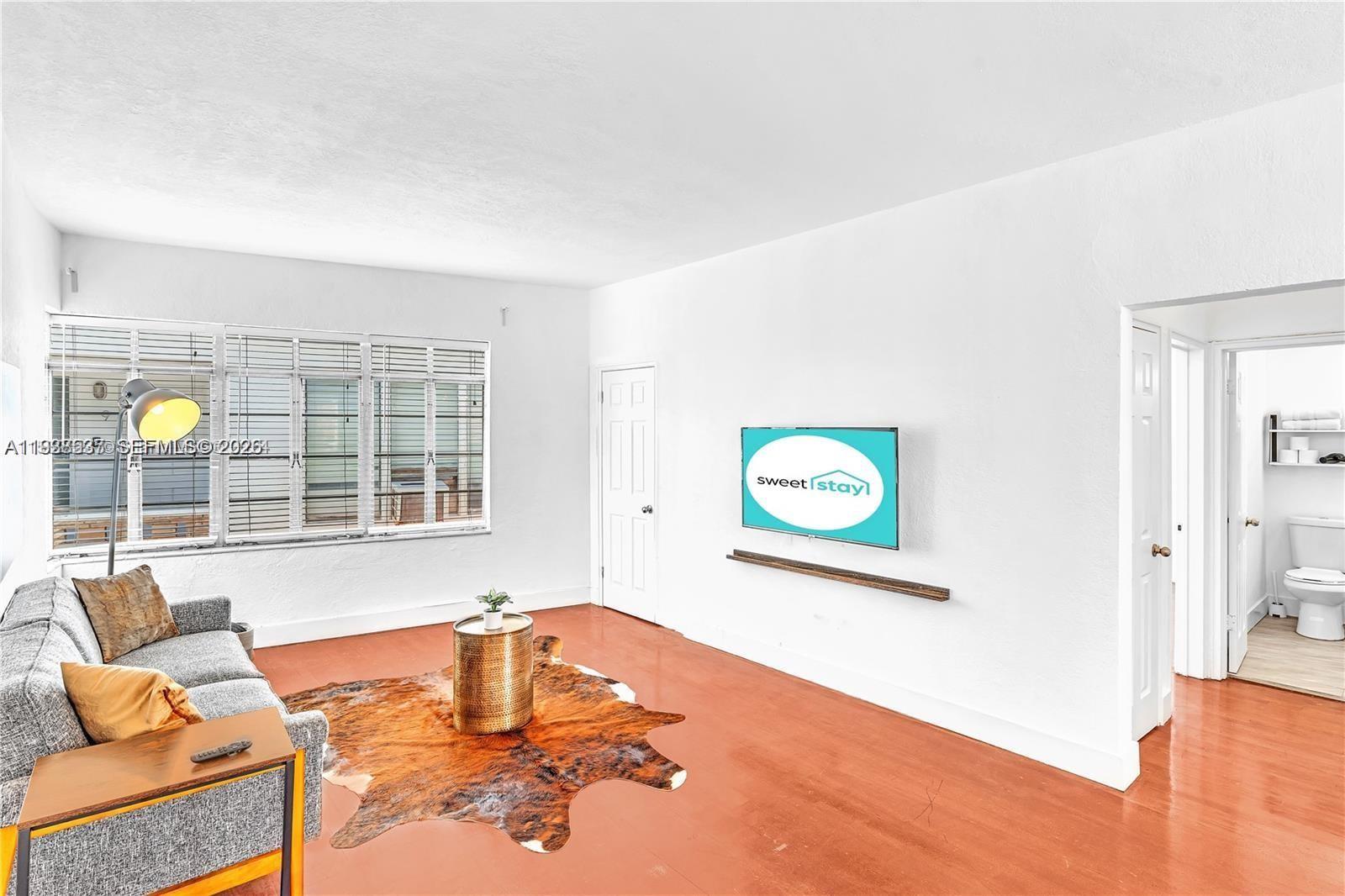 3920 Garden Avenue 14, Miami Beach, FL 33140, Miami Beach