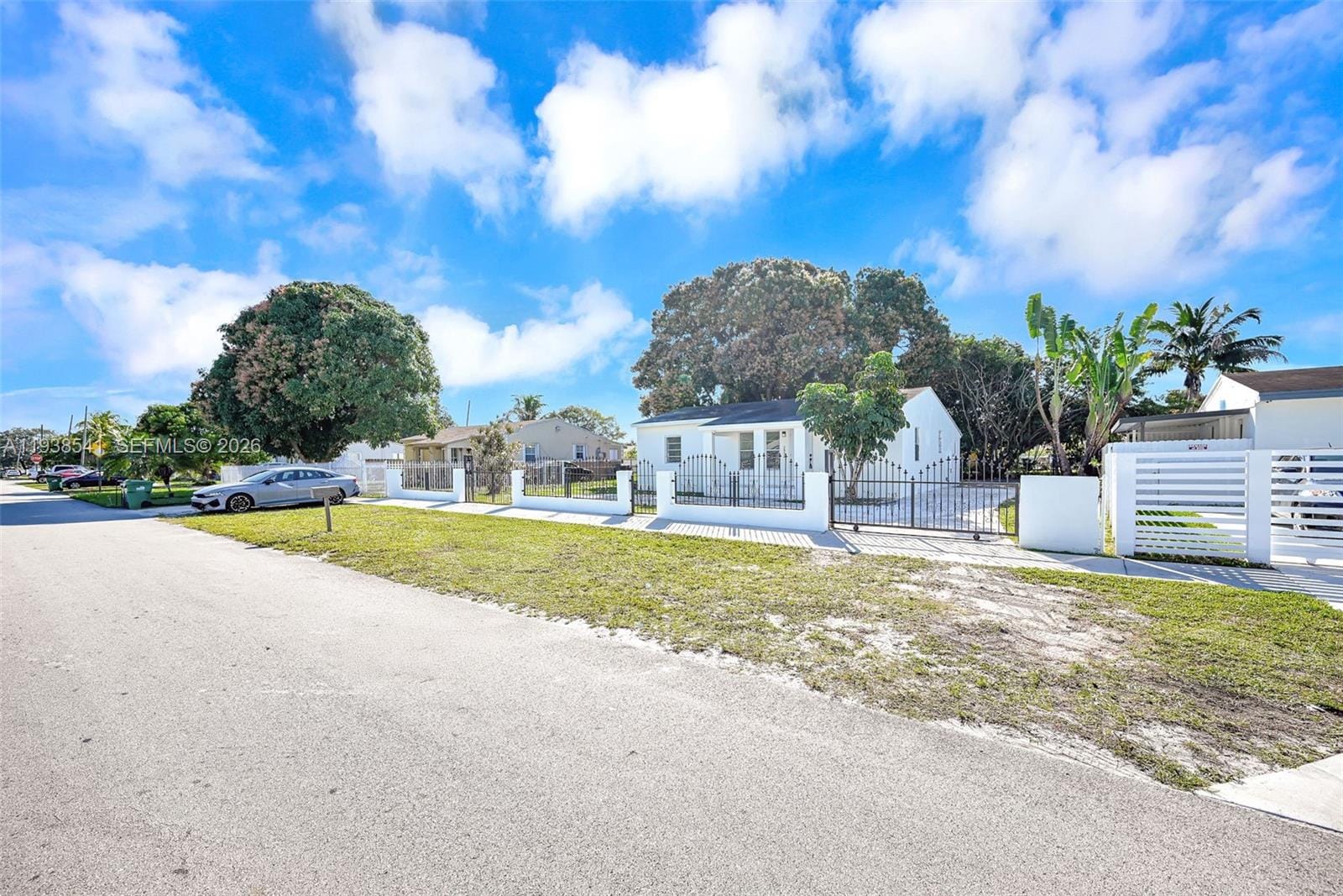 2932 NW 159th Street, Miami Gardens, FL 33054 photo 16