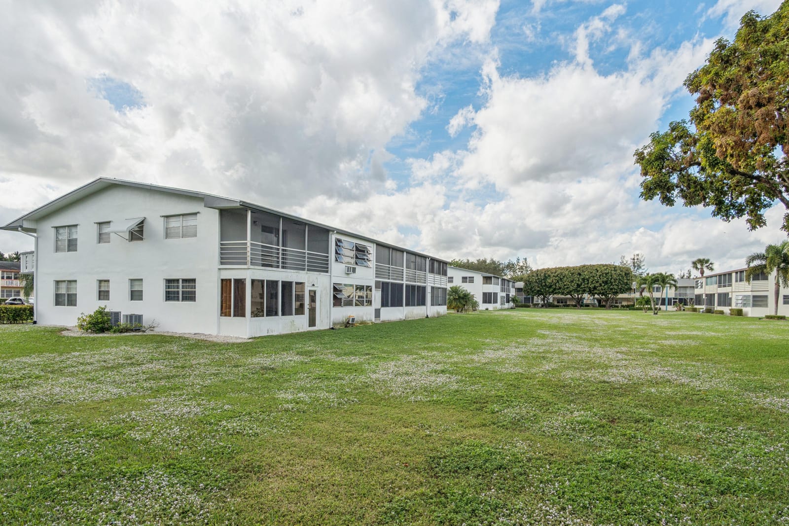 244 Camden J, West Palm Beach, FL 33417 photo 18