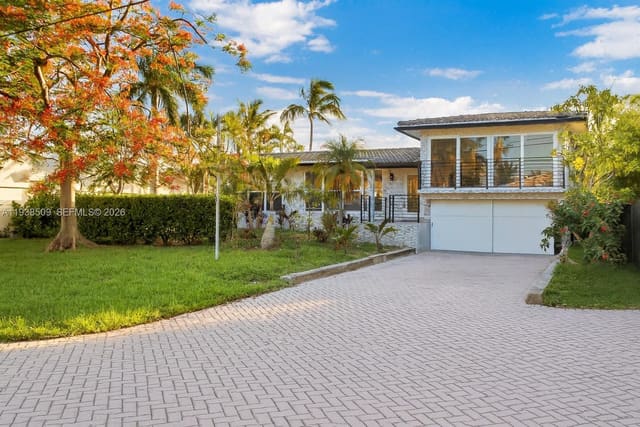 2141 NE 18th Avenue, sold in Middle River Manor, Wilton Manors, FL