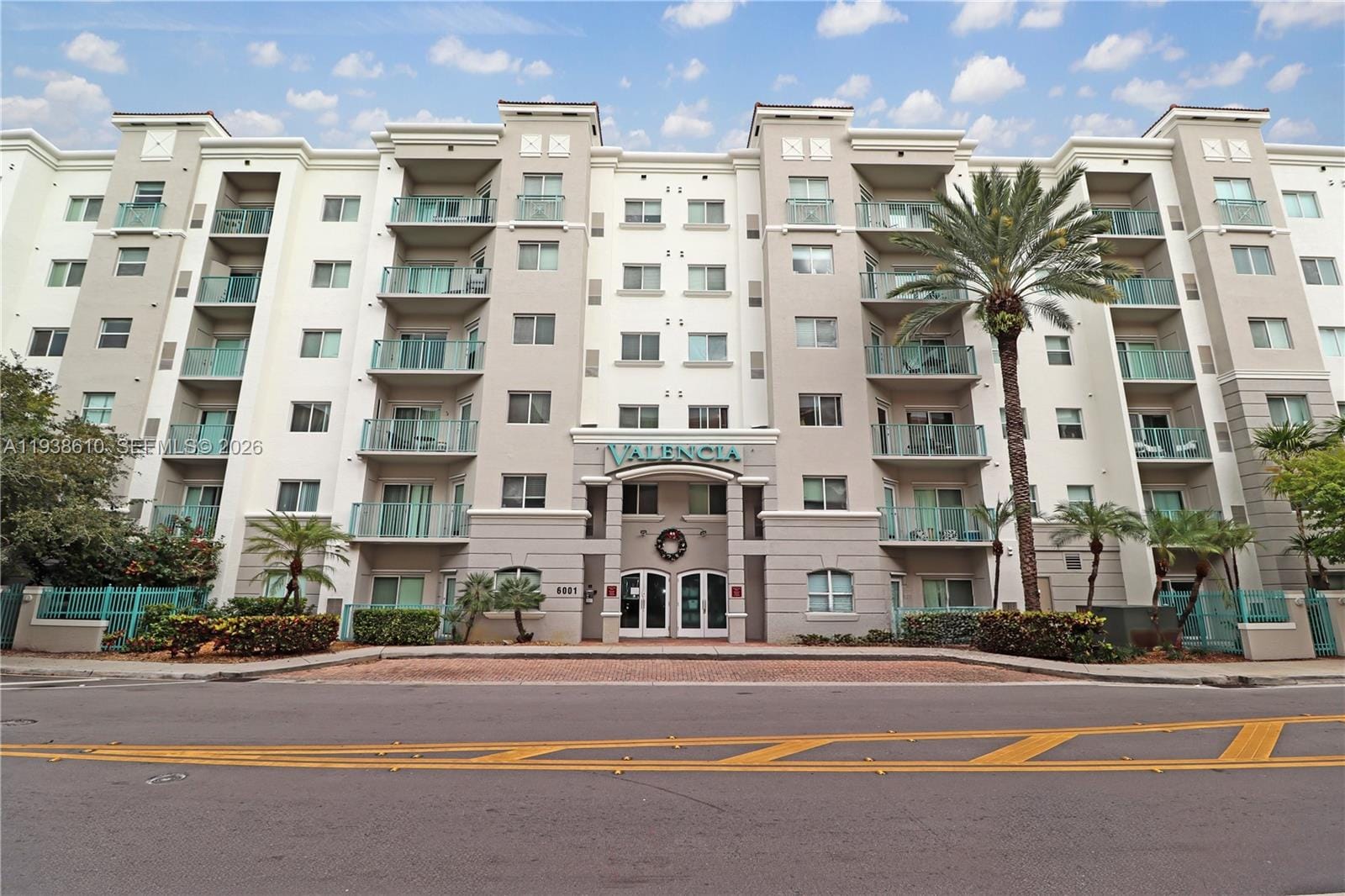6001 SW 70th Street 249, South Miami, FL 33143