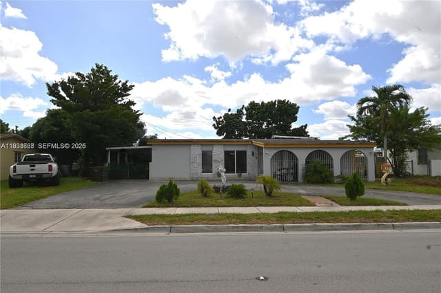1014 W 68th Street, sold in Westhaven Heights, Hialeah, FL