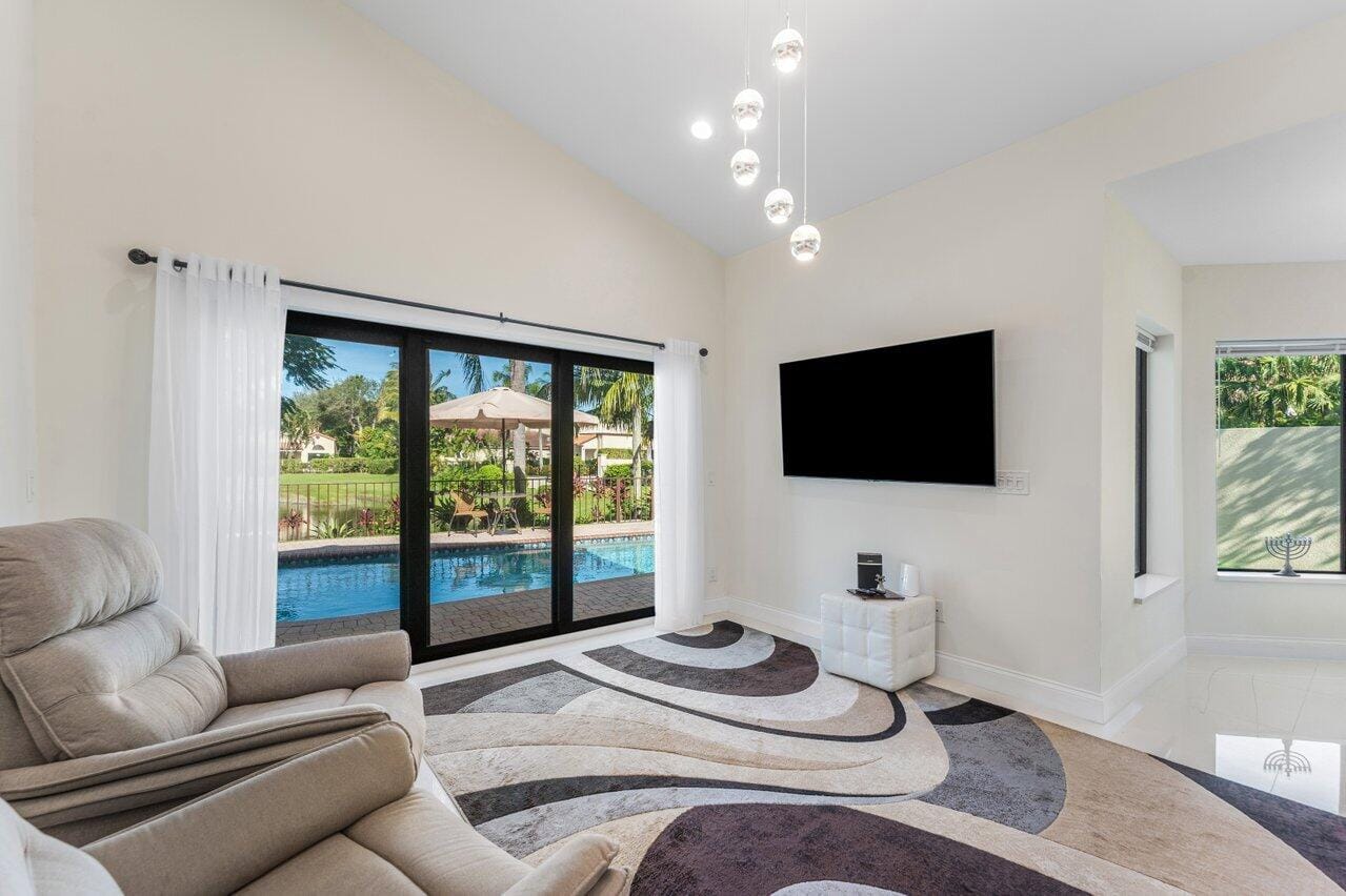 23419 Mirabella Circle S, Boca Raton, FL 33433 photo 19