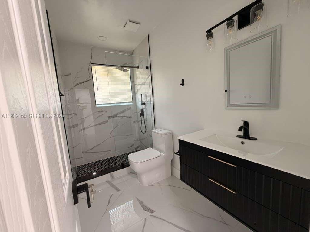 19800 NW Miami Court, Miami Gardens, FL 33169 photo 19