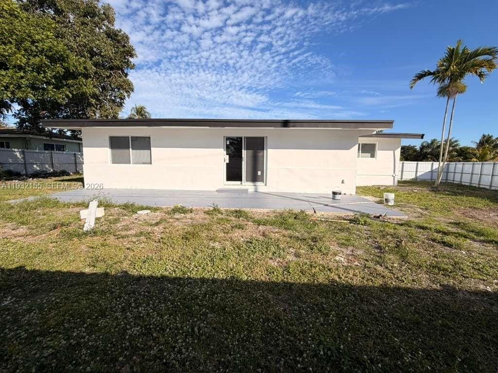 19800 NW Miami Court, Miami Gardens, FL 33169 photo 5