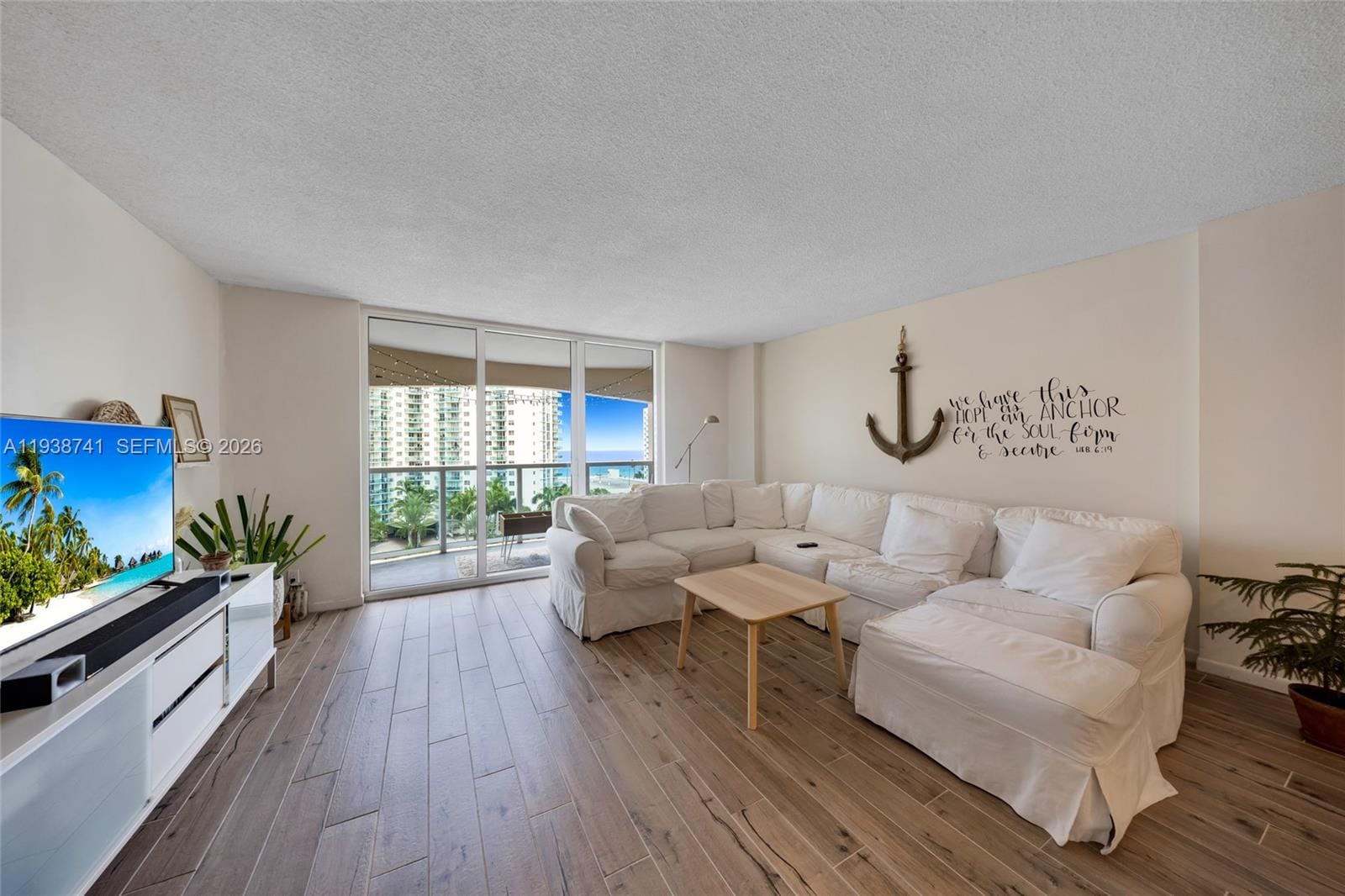 3800 S Ocean Drive 817 — photo 4